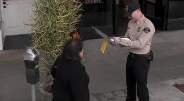 Adam Levine faz pegadinha em Los Angeles - YouTube