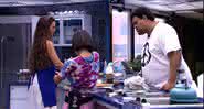 Rafa, Manu e Babu na cozinha VIP do Big Brother Brasil 20 - Transmissão Globo