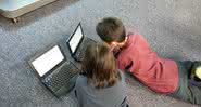 Criança invade aula online - Pixabay