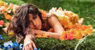 Camila Cabello no clipe de Living Proof, single do álbum Romance - YouTube
