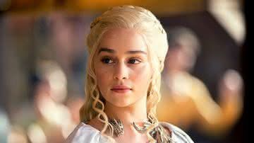 Emilia Clarke como Daenerys Targaryen na série "Game of Thrones" - Divulgação/HBO