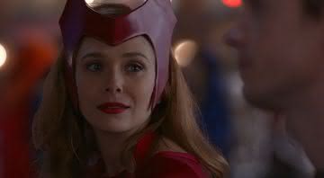 Wanda usou o traje de Feiticeira Escarlate no 6º episódio de "WandaVision" - Reprodução/Marvel Studios