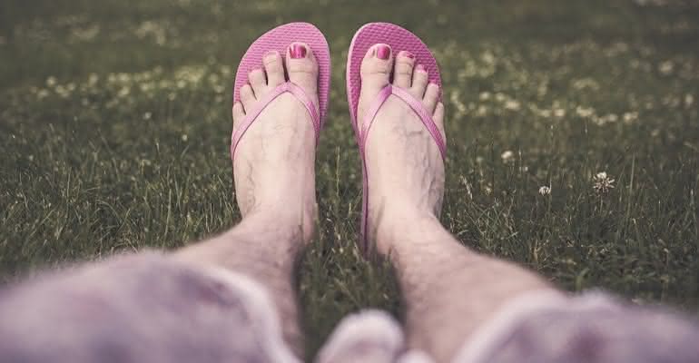 Homem com fetiche roubava chinelos para transar com eles - Pixabay