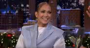 Jennifer Lopez em entrevista para o Jimmy Fallon - YouTube