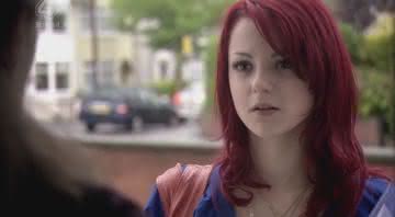Kathryn Prescott interpretou Emily Fitch em "Skins: Juventude à Flor da Pele" - Reprodução/Channel 4