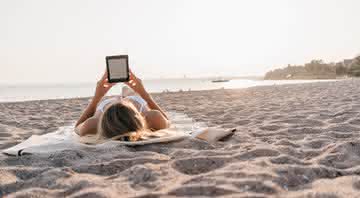 Você sabe quais são as vantagens de ter um Kindle? - Reprodução/Getty Images