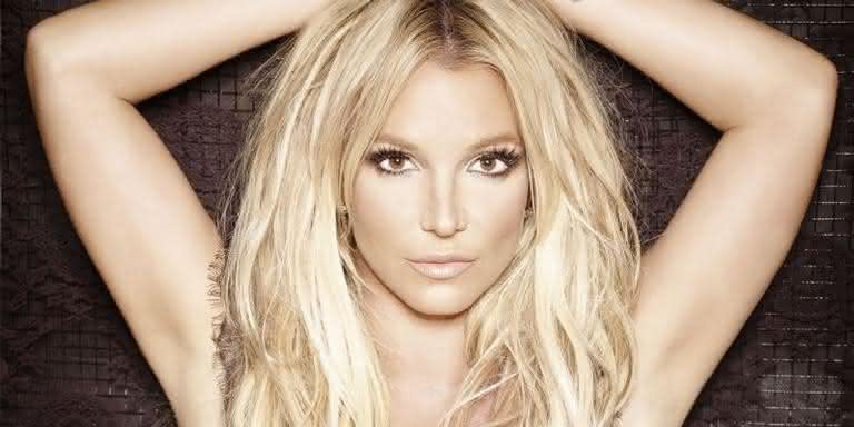 A cantora Britney Spears em imagem de divulgação do disco 'Glory' - Divulgação/RCA
