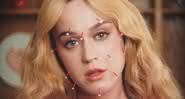 Katy Perry no clipe de 'Never Really Over'. - Reprodução/VEVO