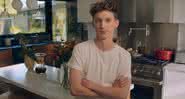 Troye Sivan participou do quadro '73 Questions', da 'Vogue' americana - Reprodução/YouTube