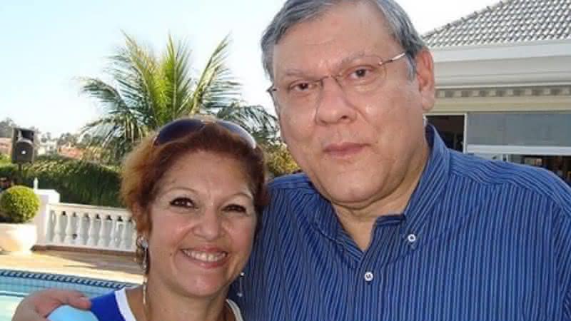 Lenice e Milton Neves em foto publicada no perfil do jornalista - Twitter