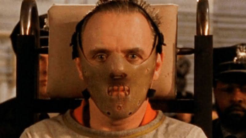 Anthony Hopkins como Hannibal Lecter em O Silêncio dos Inocentes - Orion Pictures Corporation