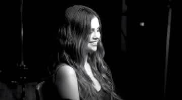 Selena Gomez nos bastidores do clipe Lose You To Love Me - YouTube