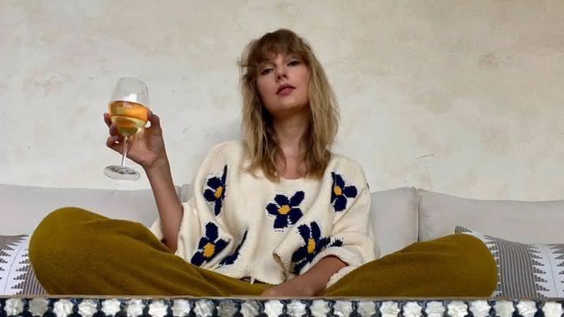Taylor Swift em publicação nas redes sociais - Reprodução/Instagram