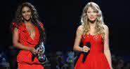 Beyoncé ao abrir espaço para discurso de Taylor Swift no VMA 2009. Crédito: Jeff Kravitz/Getty Images