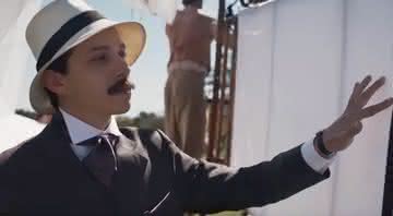 João Pedro Zappa como Santos Dumont - YouTube